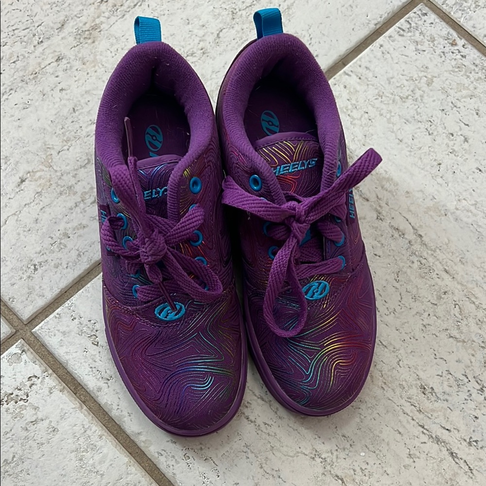 Heelys Kids' Purple Shoes with Wheels